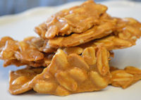 8 oz. Caramel Peanut Brittle